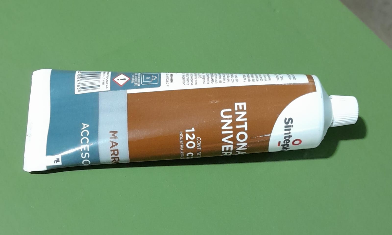 Entonador Universal Tonplast Marron 0.12lt