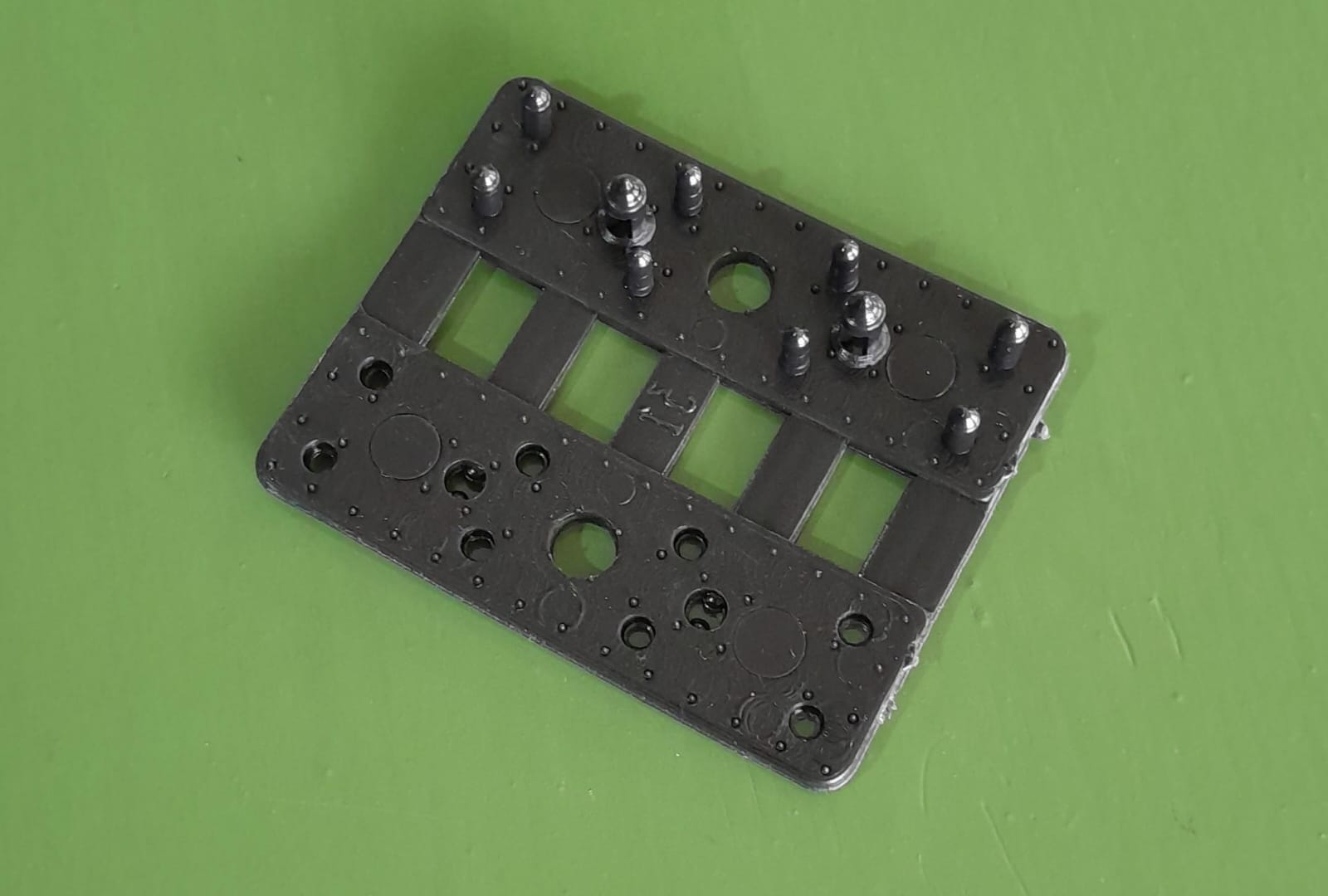 BROCHE MEDIASOMBRA BISAGRA X UN