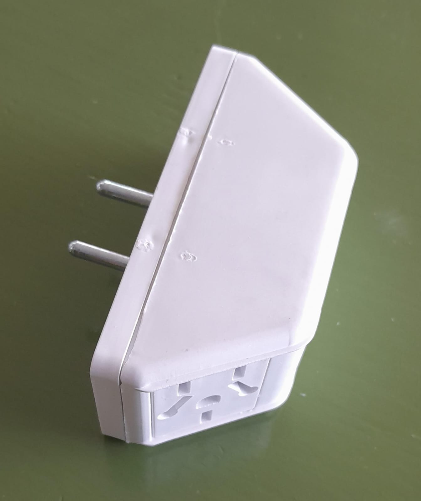 ADAPTADOR MULTIUSO TRIPLE