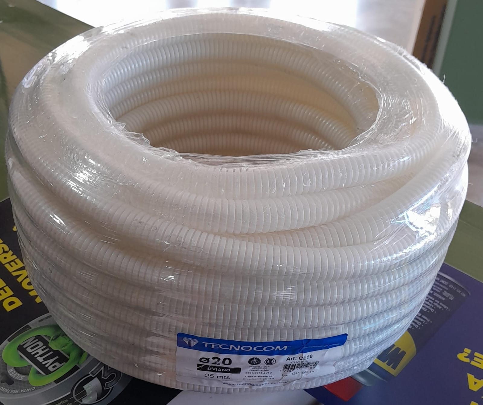 CAÑO CORRUGADO LIV. BLANCO TECNOCOM 20mm X MT