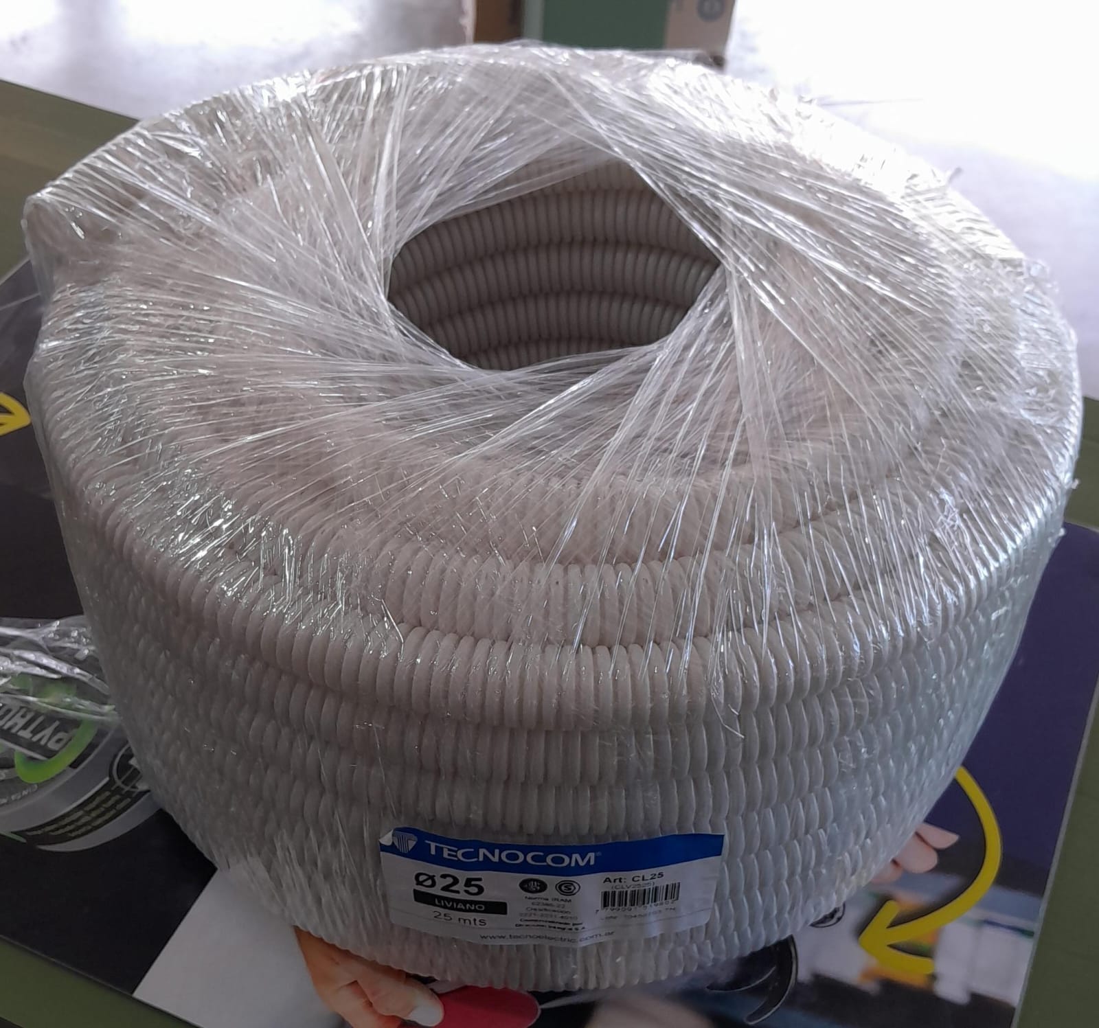 CAÑO CORRUGADO LIV. BLANCO TECNOCOM 25mm X MT