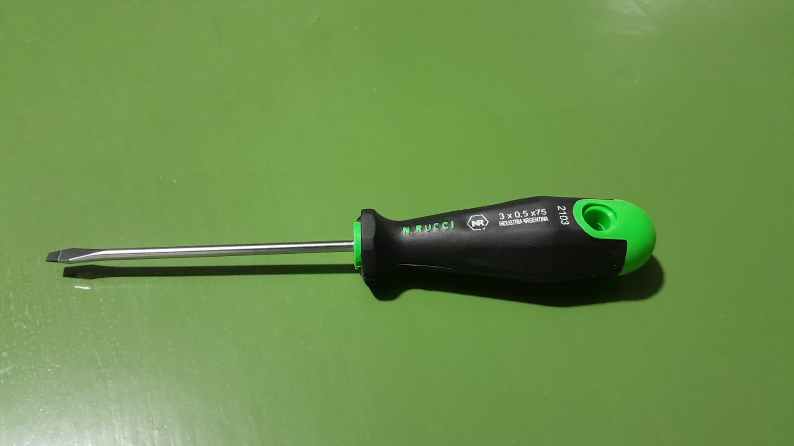 Destornillador N.RUCCI punta plana PL3x0.5x75