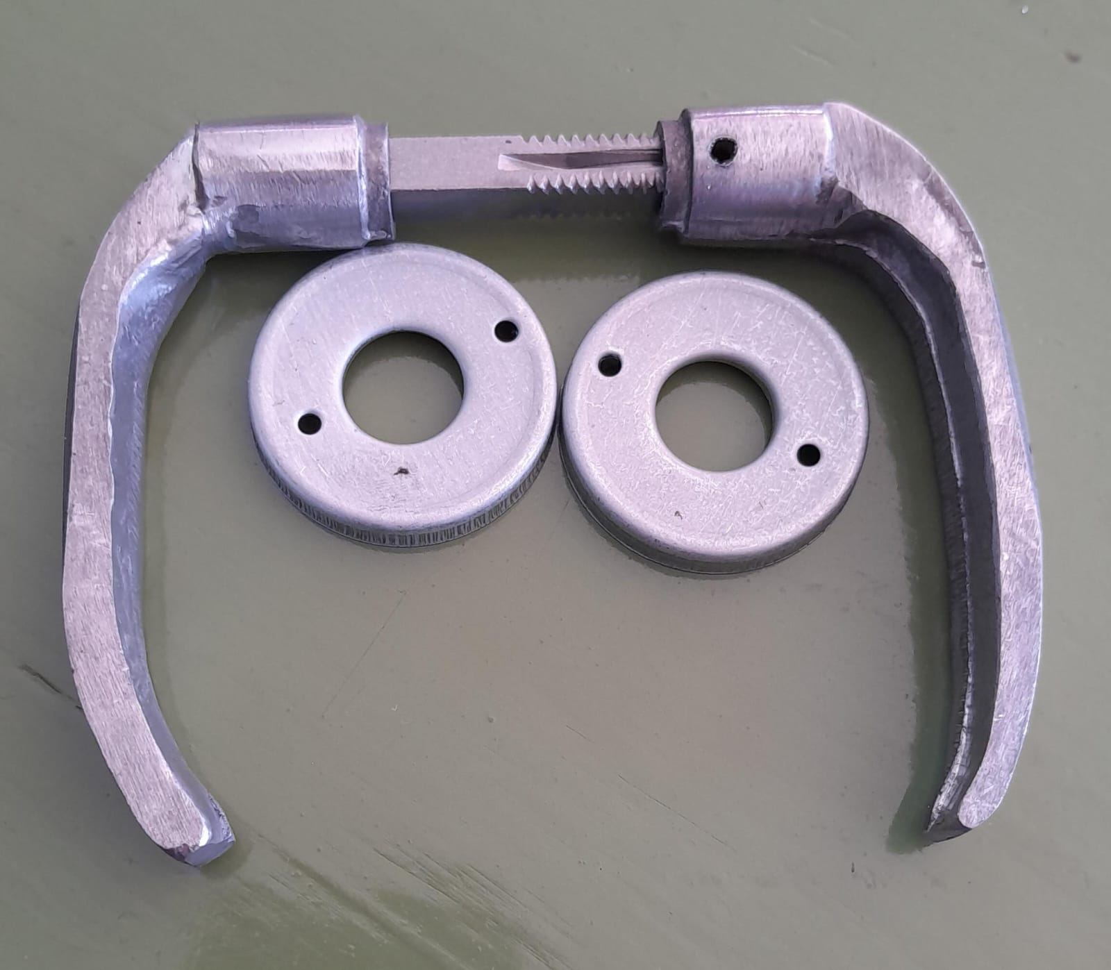 MANIJA MINISTERIO ALUMINIO PULIDO