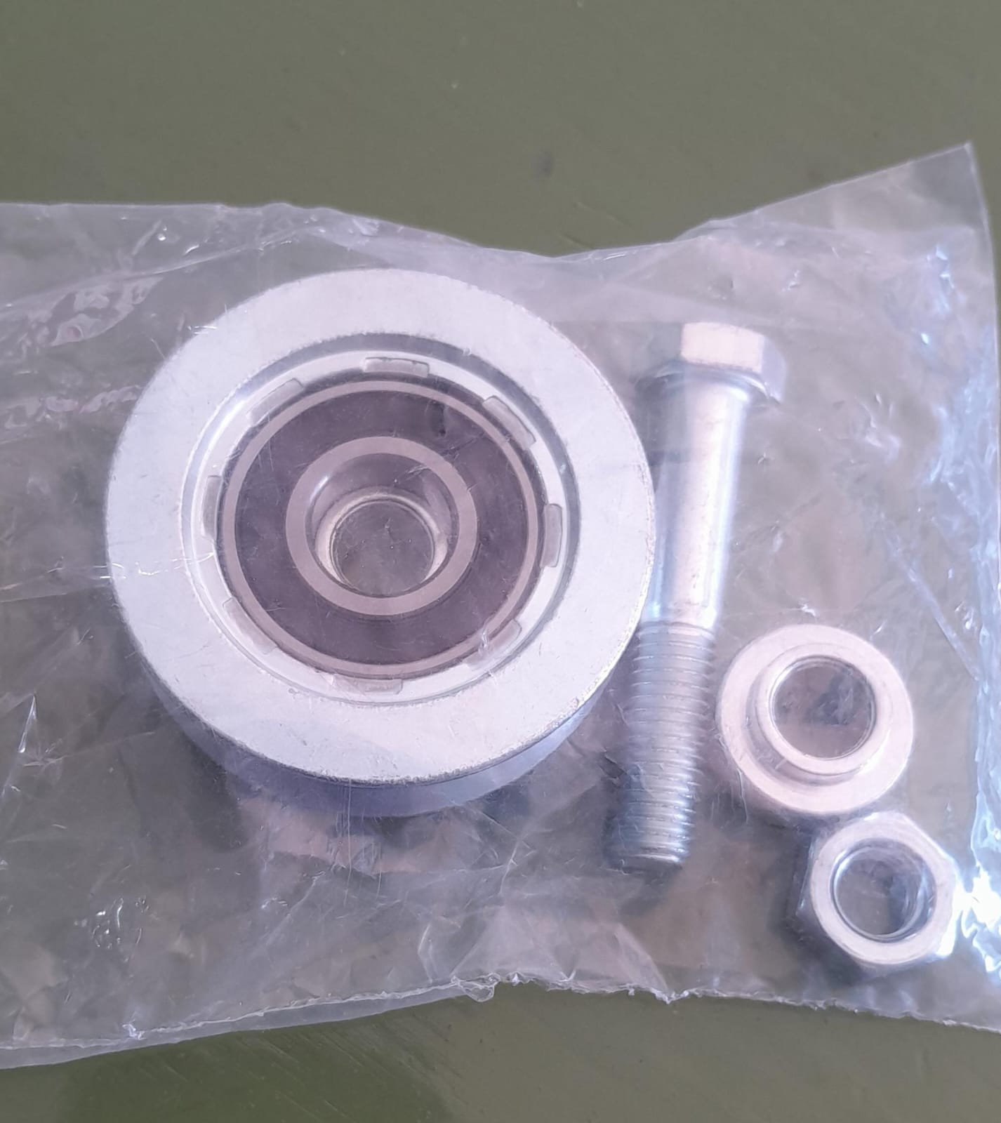 RUEDA P/PORTON ACERO 60mm C/RULEMAN