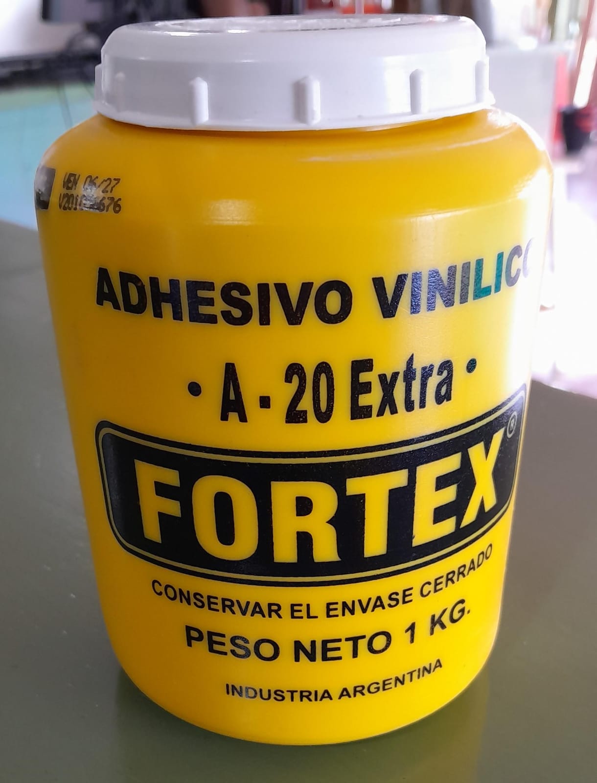 COLA VINILICA FORTEX 1KG