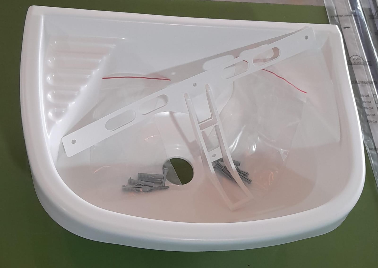 PILETA LAVATORIO CHICA DUKE 36X26cm