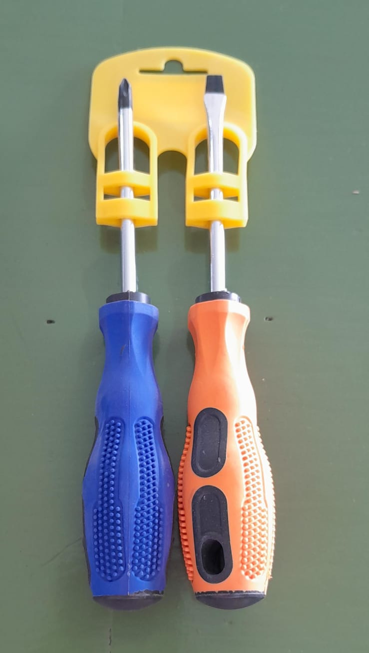 JUEGO DESTORNILLADORES +/- ECO