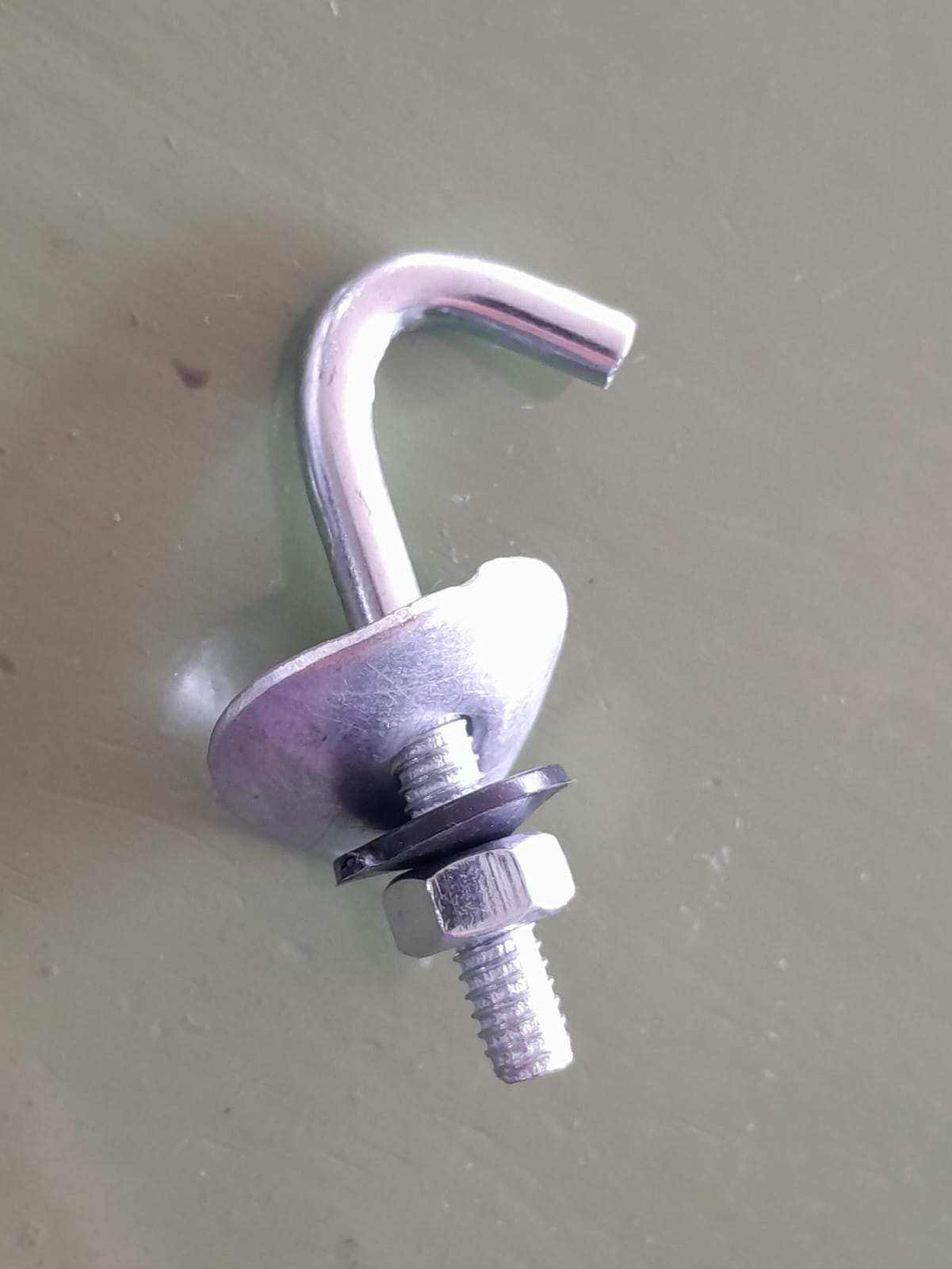 GANCHO PARA TECHO 1/4X50 COMPLETO