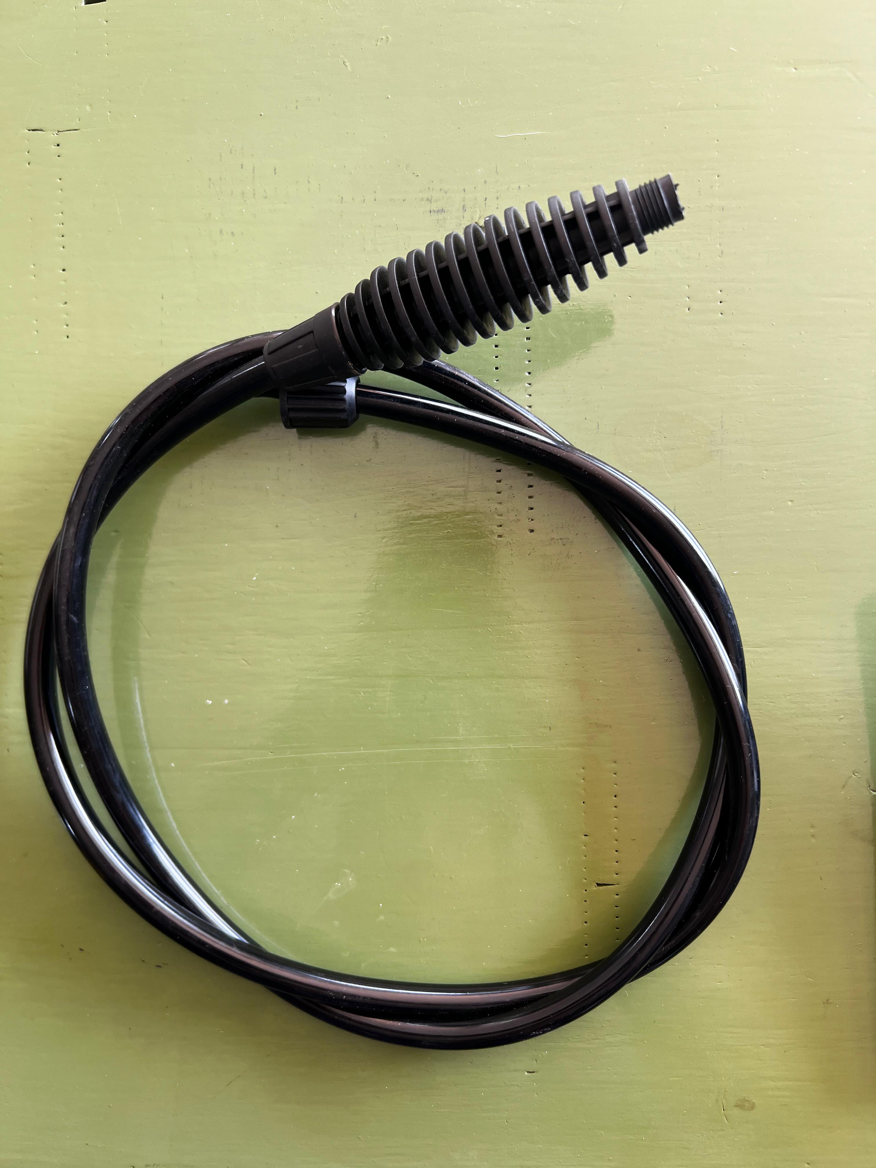 MANGUERA CON TUERCAS PARA  PULV. Y MOCHILA  5-8-16 LTS