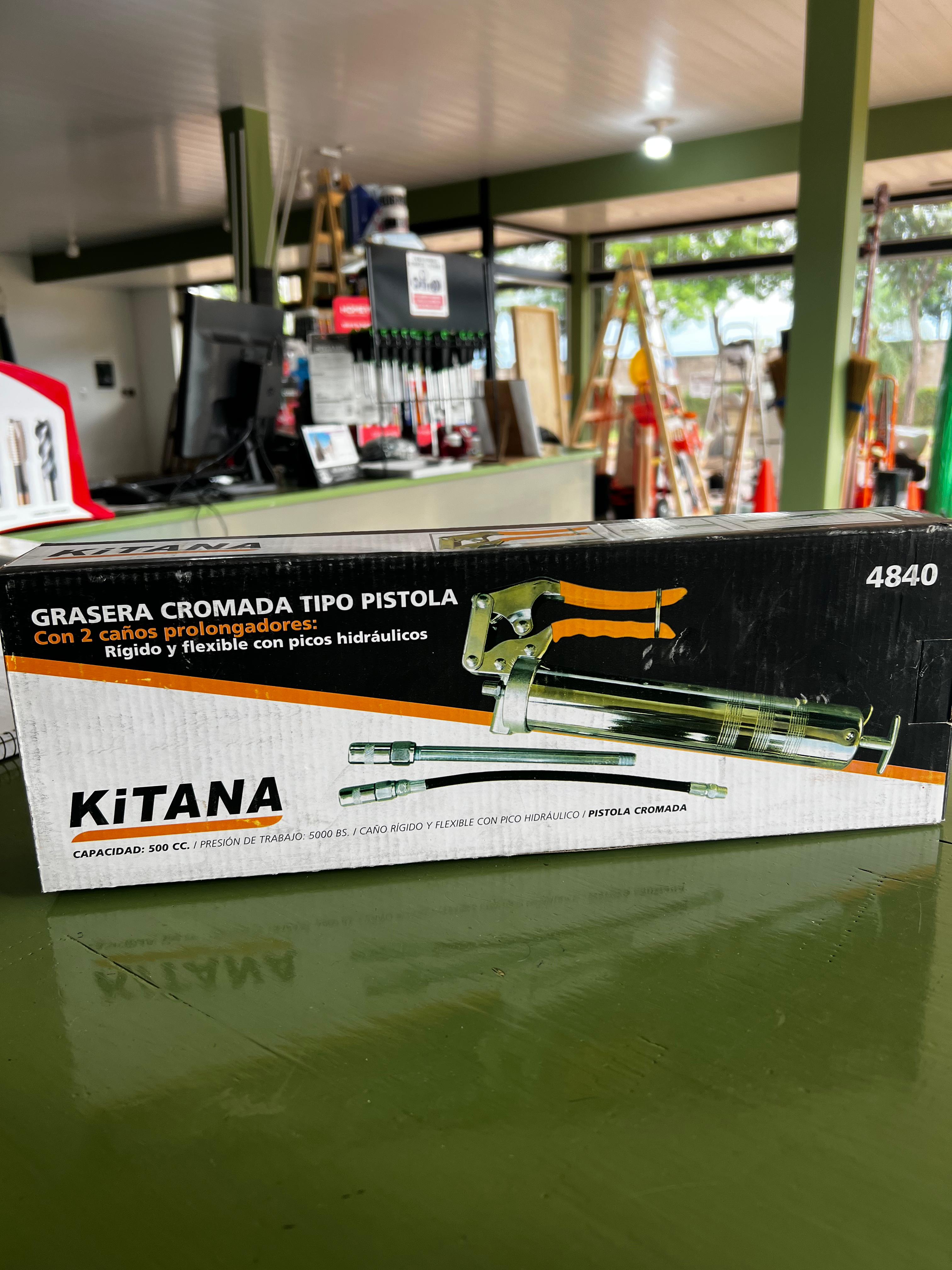 GRASERA TIPO PISTOLA 500CC