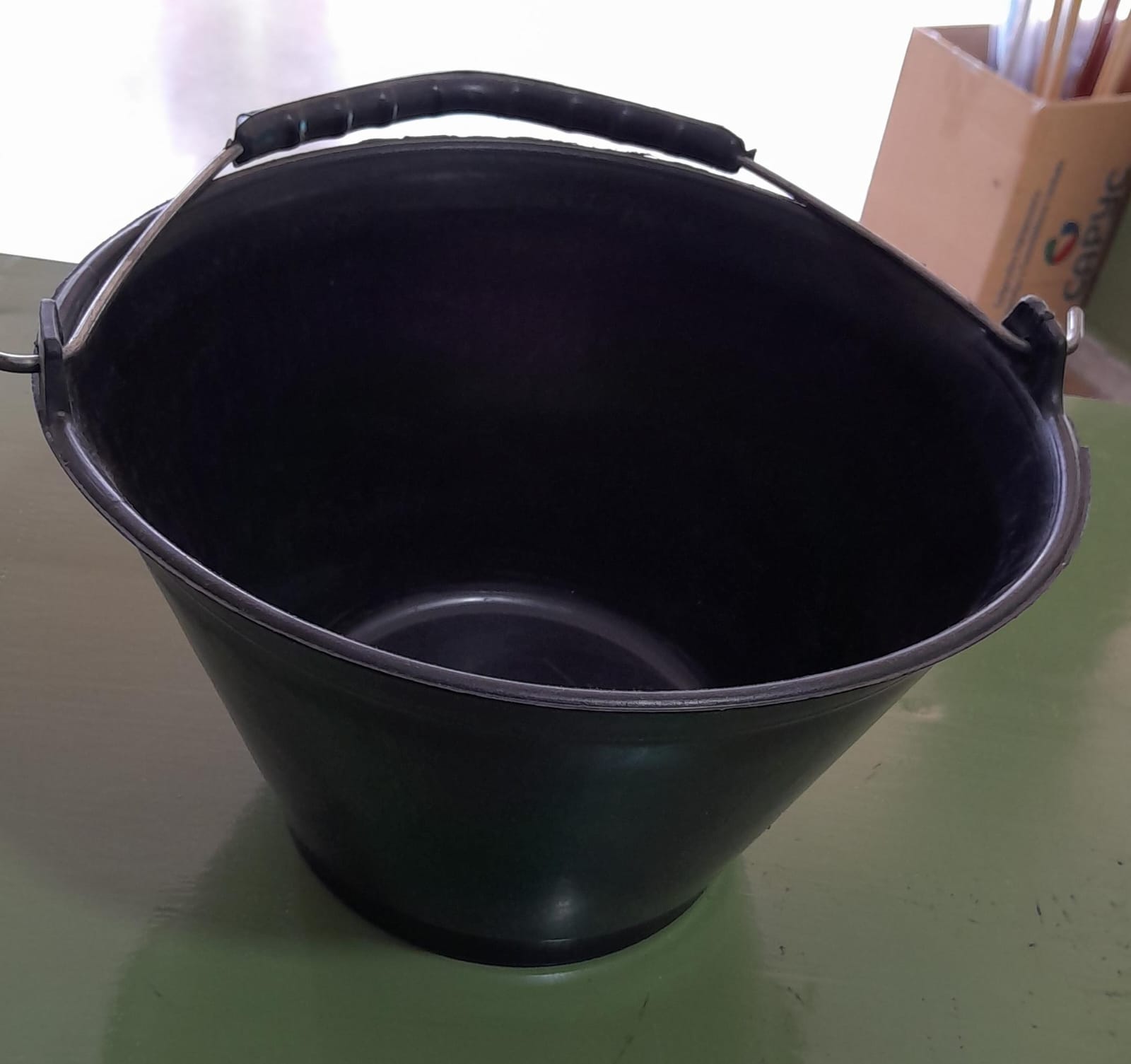 BALDE PLASTICO ALBAÑIL VOSS 2000