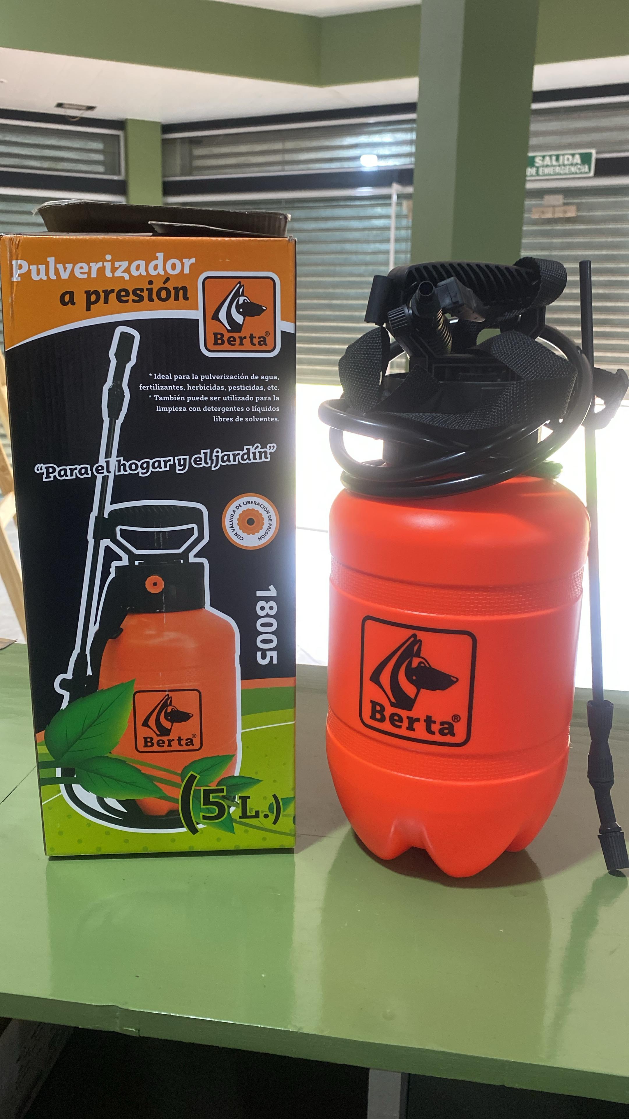 PULVERIZADOR CON LANZA 5L BERTA