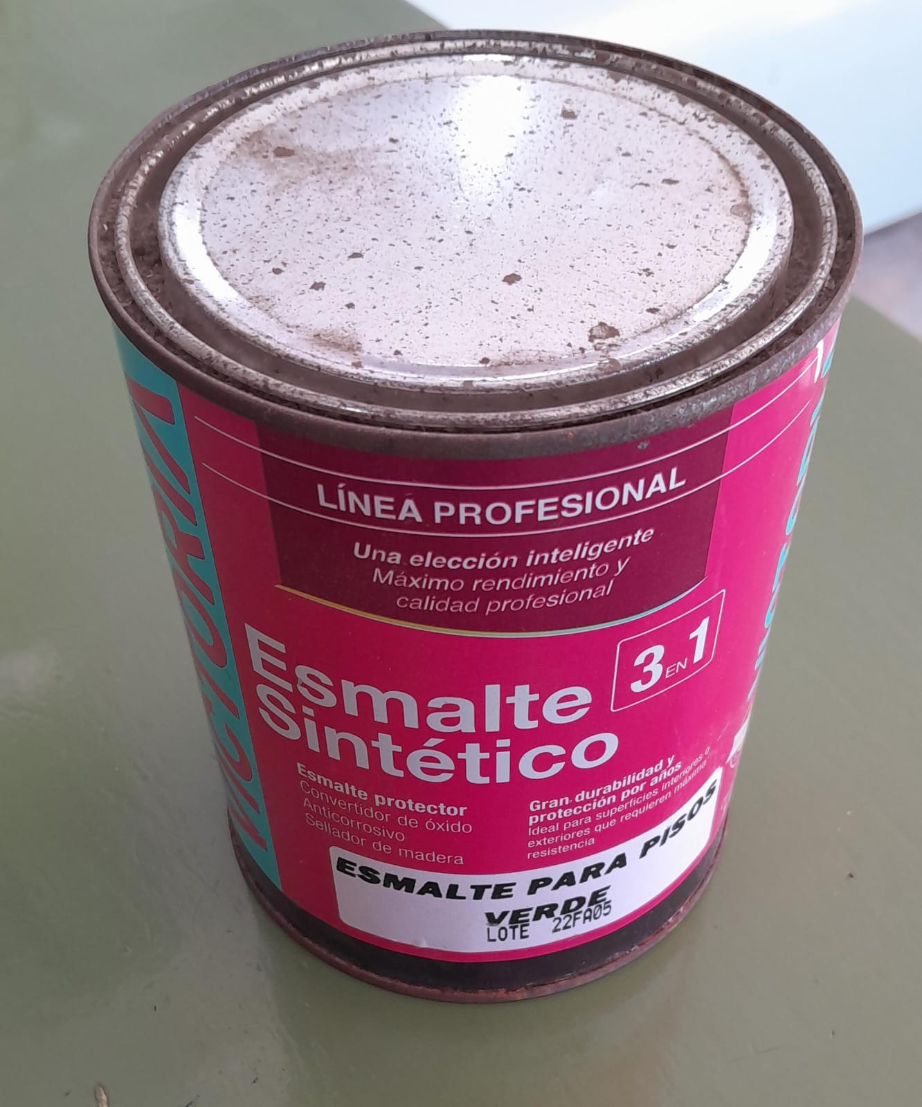 ESMALTE PISOS AL SOLVENTE VICTORIA VERDE 1LT