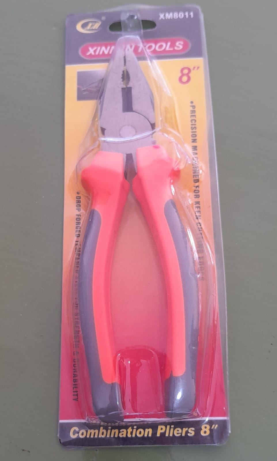 PINZA UNIVERSAL 8" MANGO REF. ECO