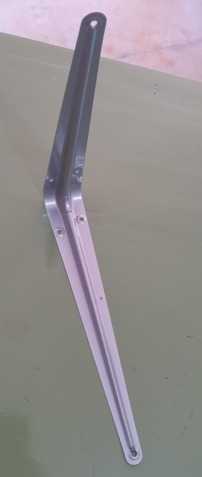 SOPORTE P/ESTANTE GRIS 10X12-250X300