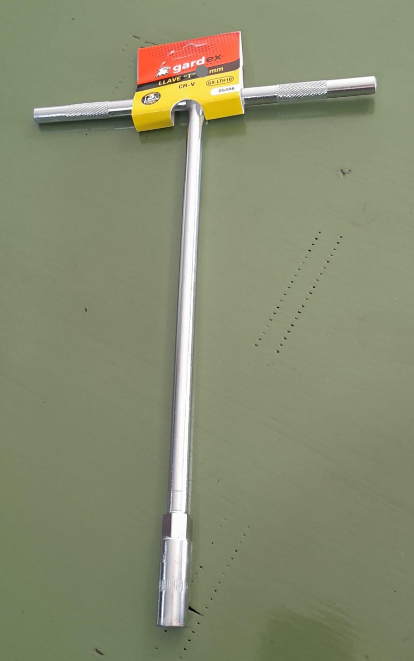 LLAVE T TUBO HEXAGONAL GARDEX 11mm