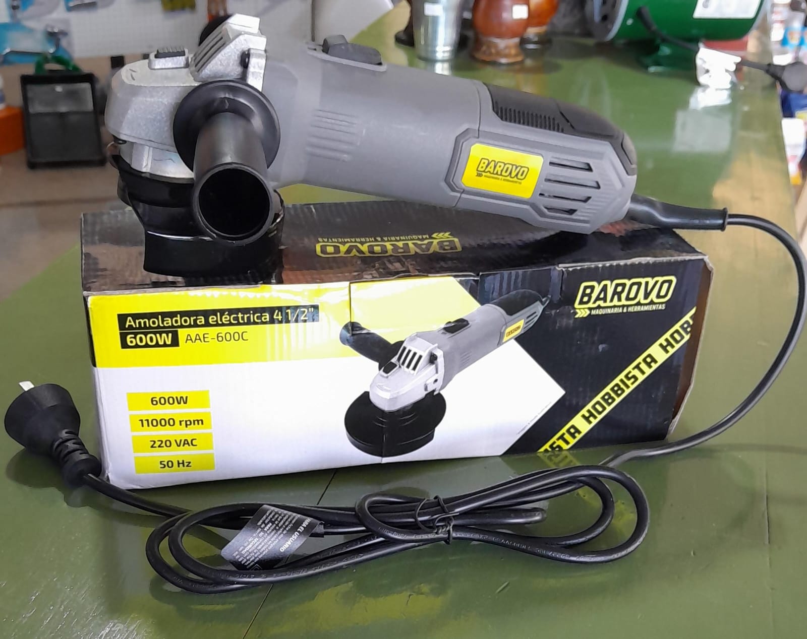 AMOLADORA ELECTRICA BAROVO 4 1/2" 600W