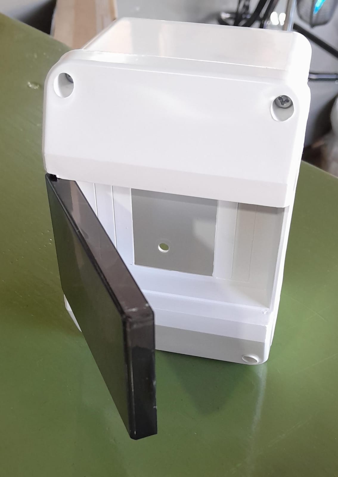 CAJA P/TERMICAS 2 A 4 MODULOS