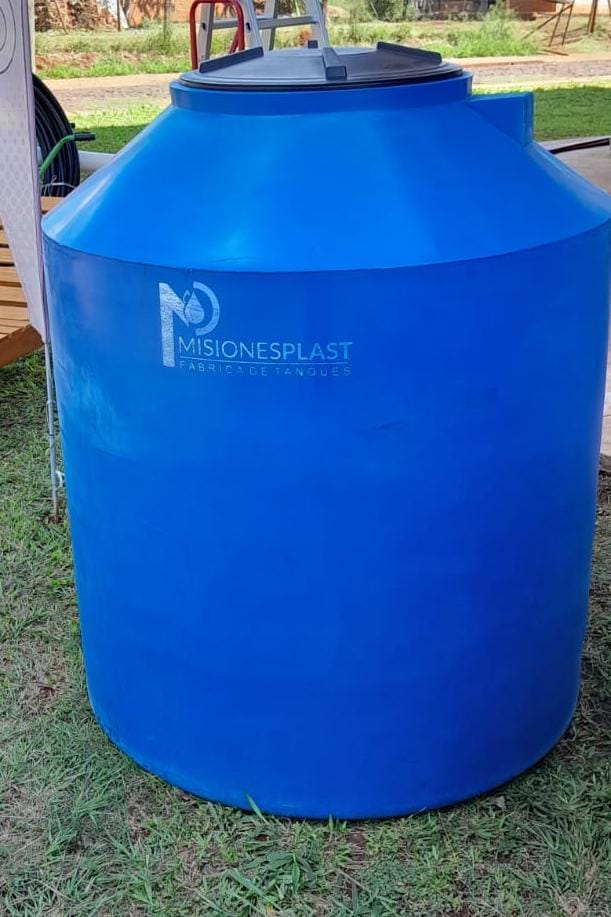 TANQUE AGUA TRICAPA MISIONES PLAST 850LT