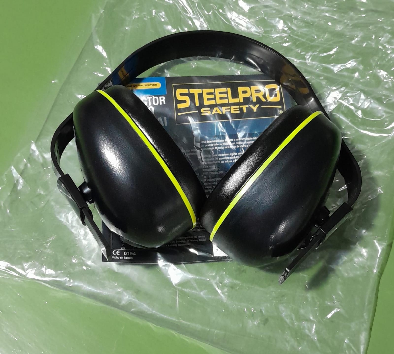 Protector Auditivo Negro SAMURAI