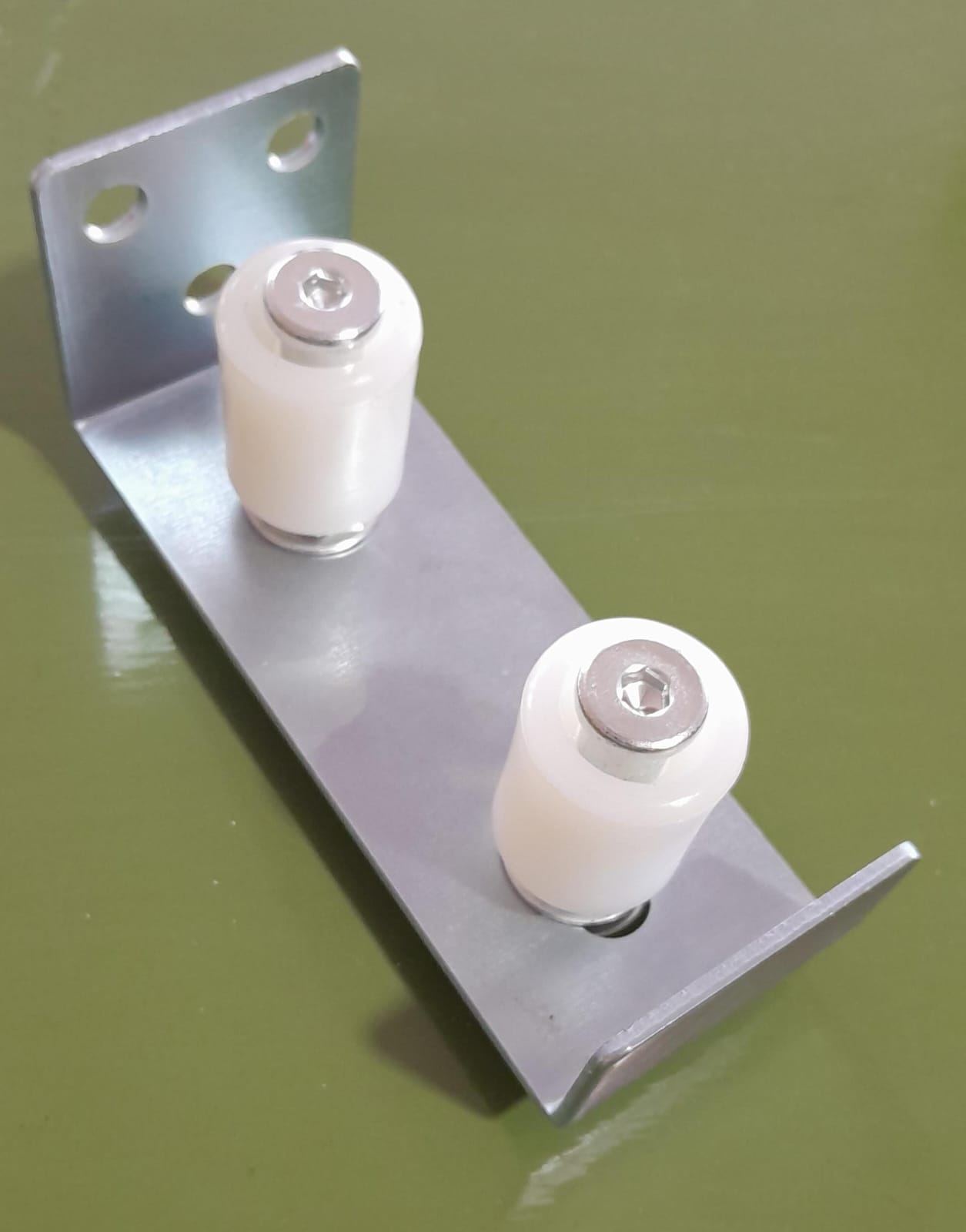 ESTABILIZADOR P/PORTON 2 RUEDAS NYLON