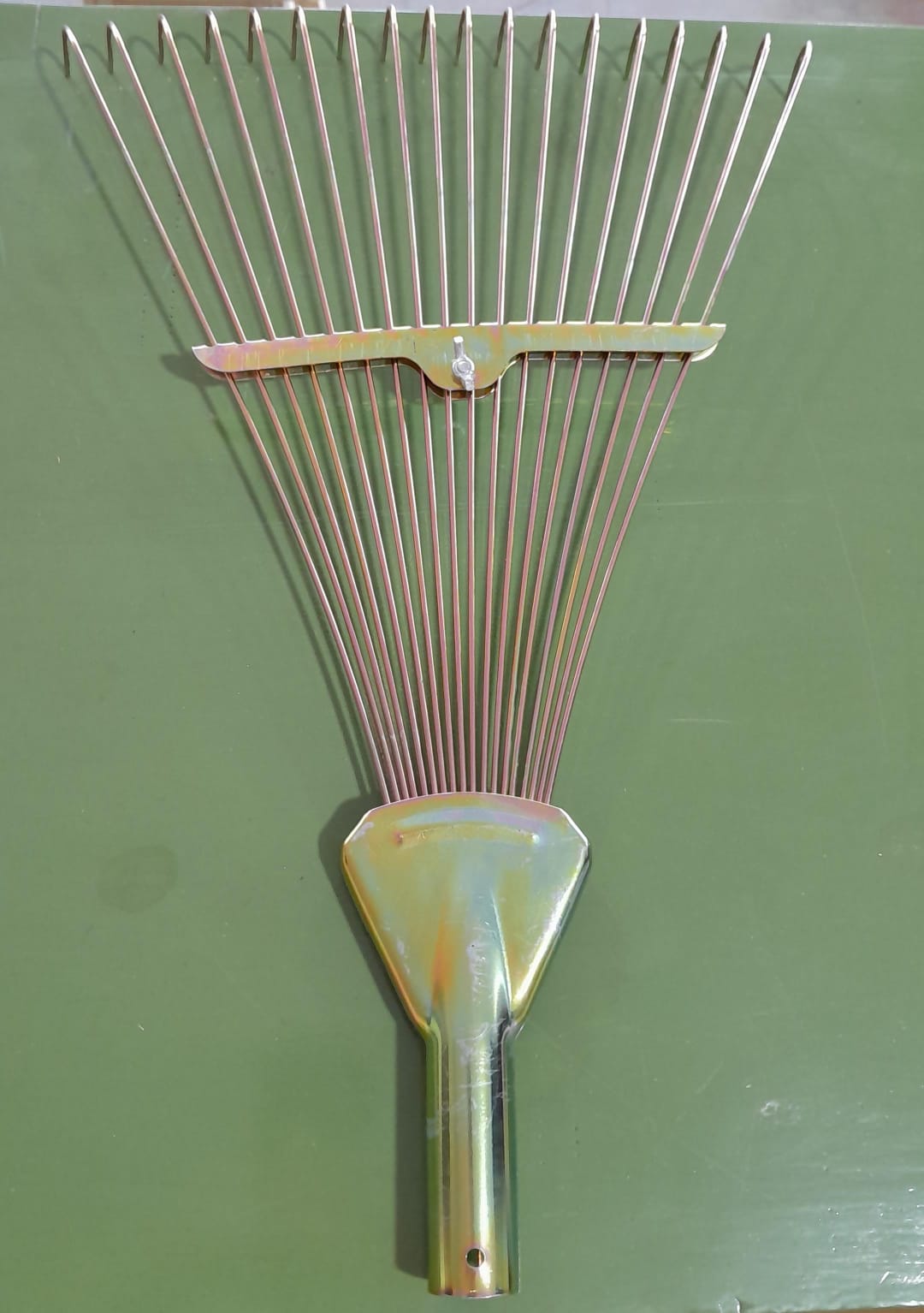 RASTRILLO DE METAL REGULABLE ECO