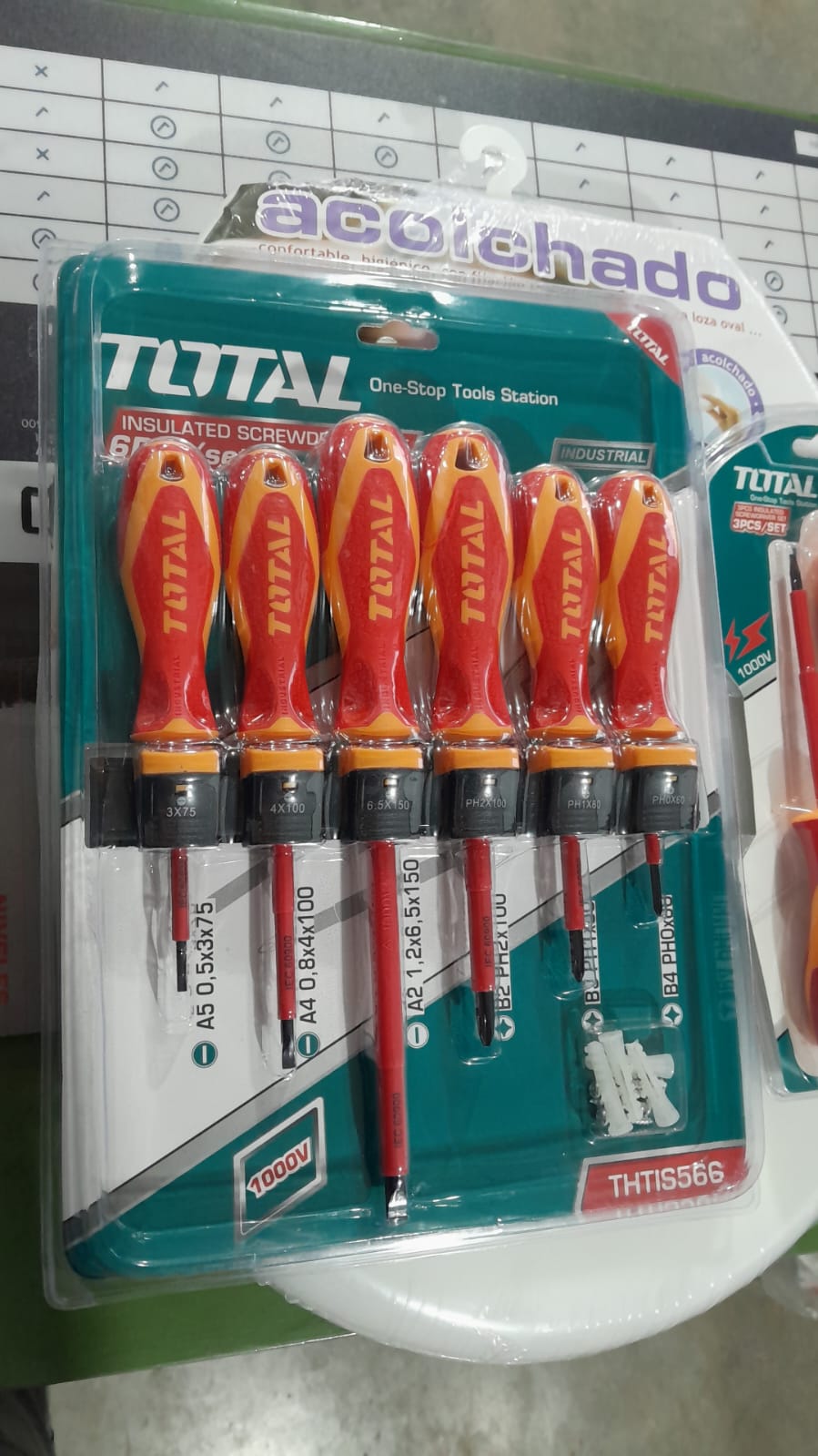 JUEGO DESTORNILLADORES AISLADOS TOTAL 6PZAS