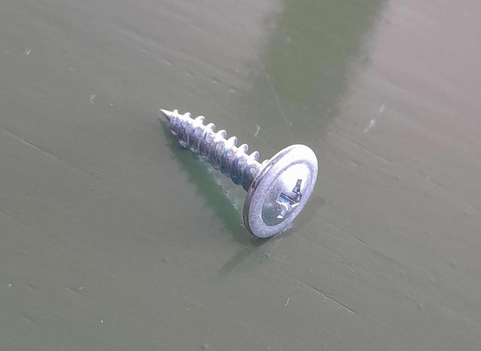 TORNILLO AUTOP C/TANQUE PUNTA AGUJA 8X1" X UN