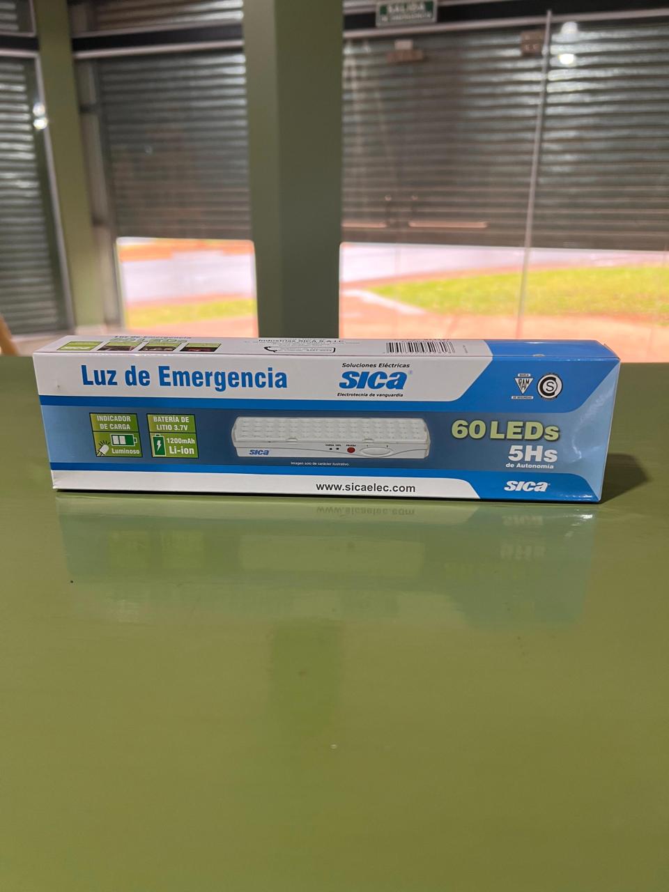 LUZ DE EMERGENCIA DE 60 LED SICA