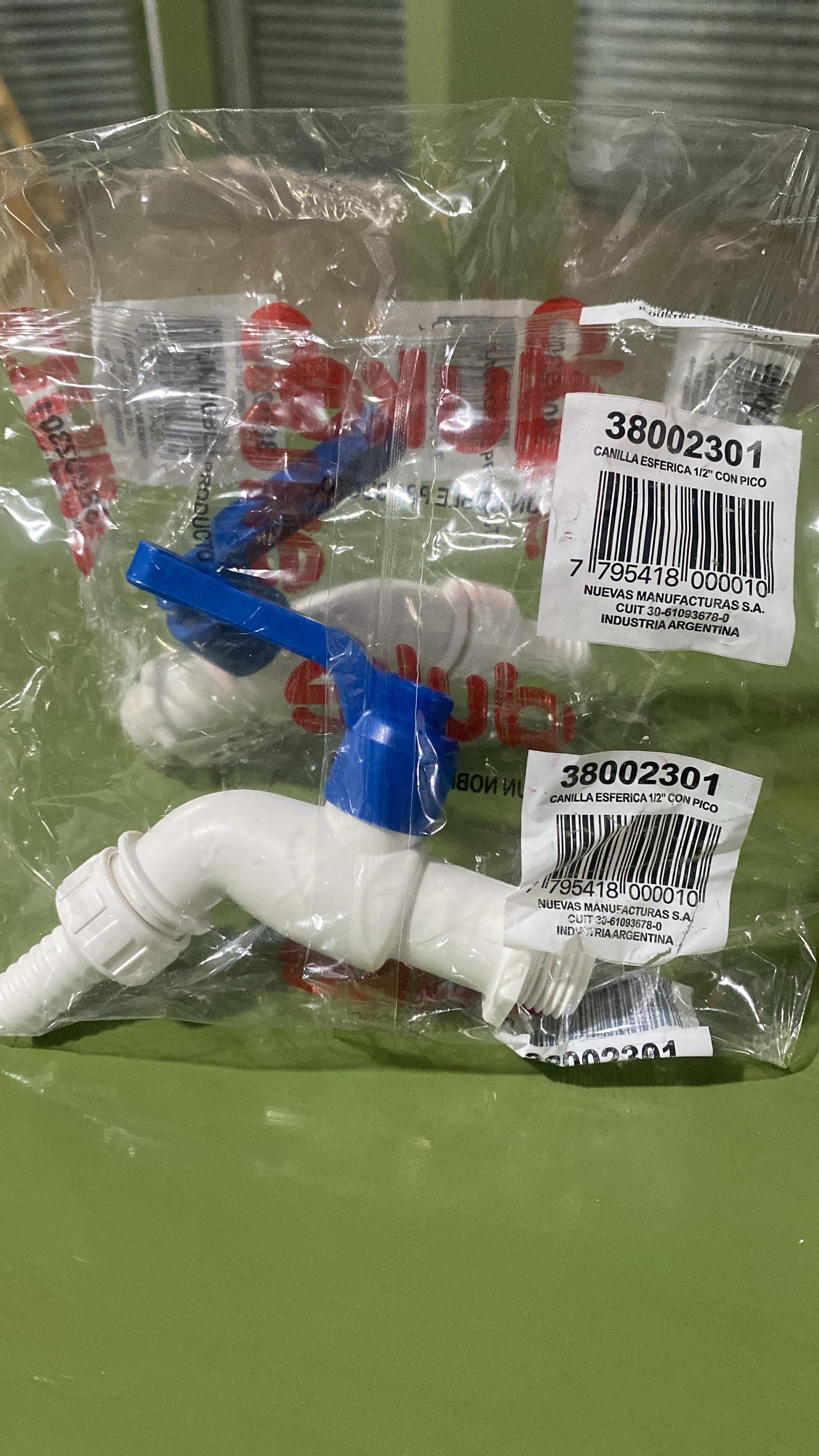 CANILLA ESFERICA PVC DUKE MANGA  1/2