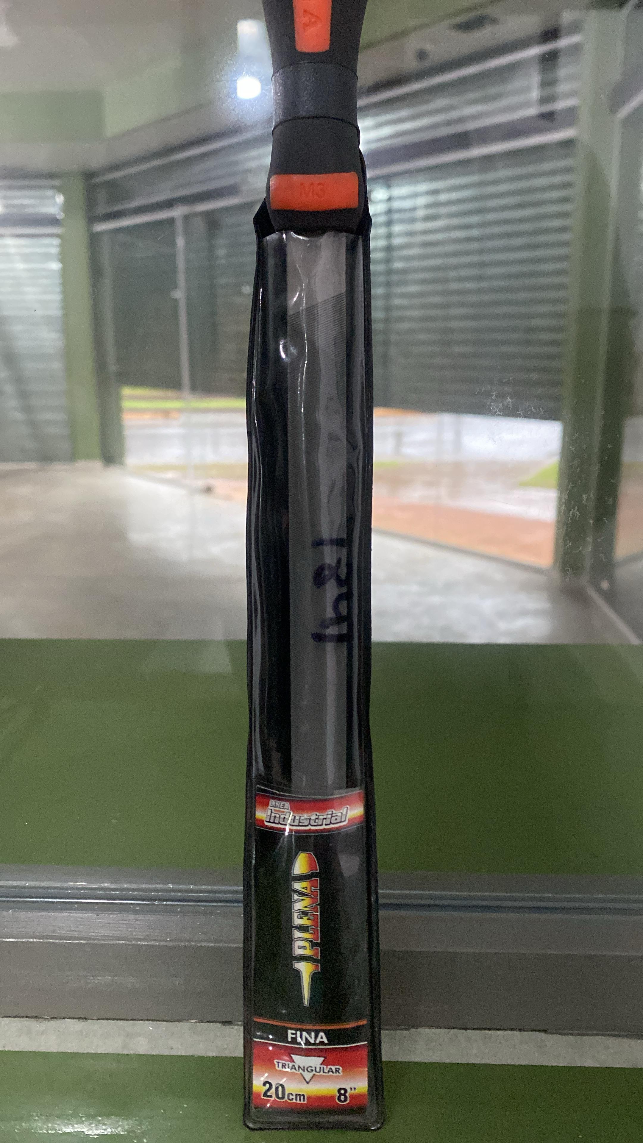 LIMA TRIANGULO FINA 20CM PLENA