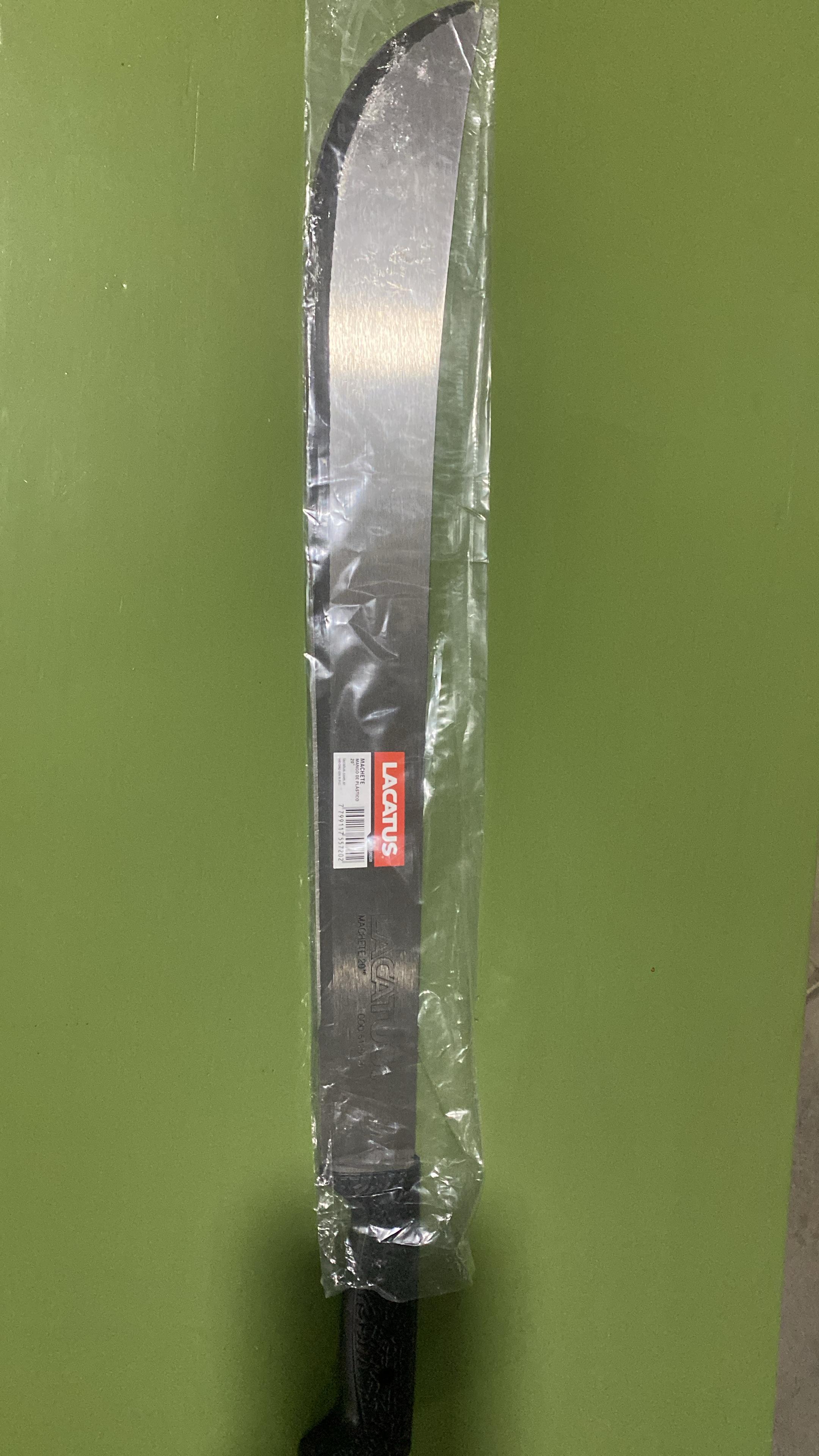 MACHETE MANGO DE PLASTICO 20 LACATUS
