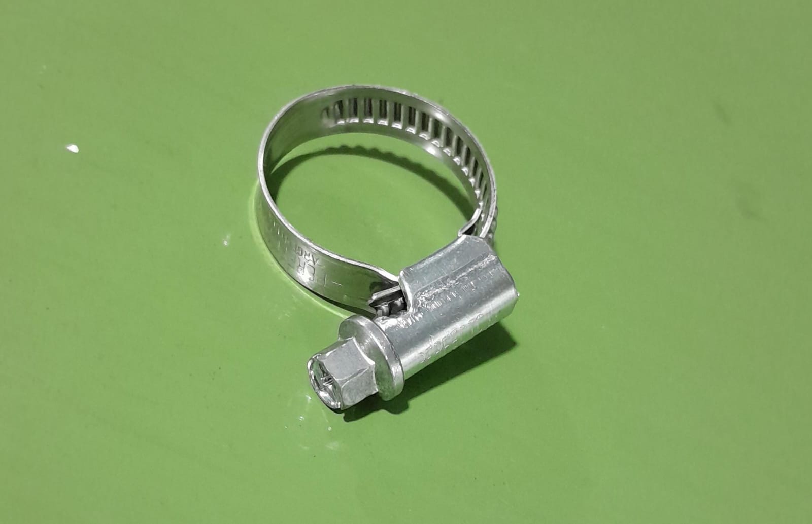 ABRAZADERA  PERFECTO  9MM 16-27