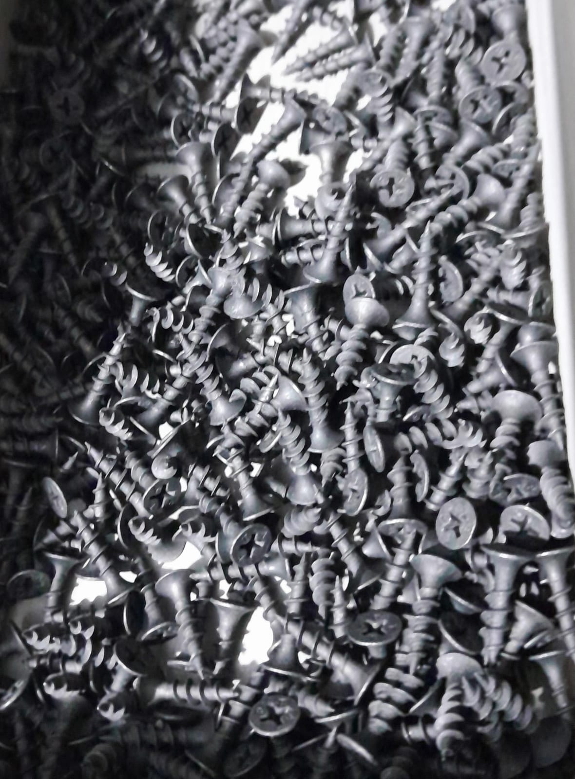 TORNILLO AUTOP C/FRE PUNTA AGUJA 8X3/4