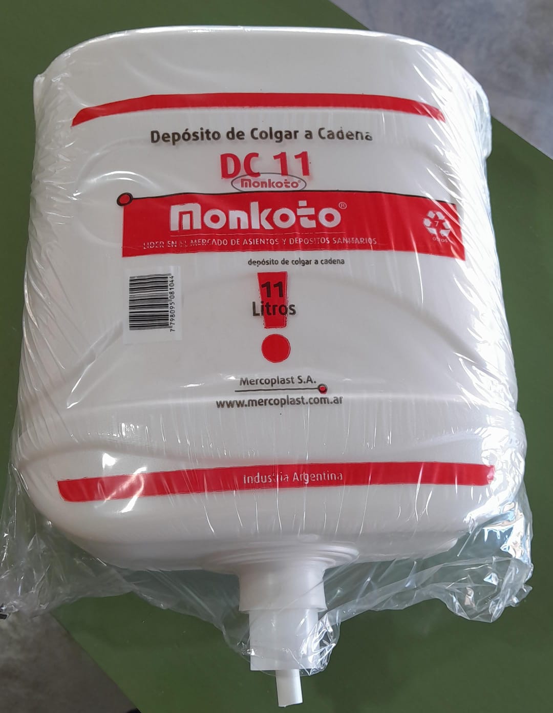 DEPOSITO PLASTICO EXT. C/CADENA MONKOTO 11LT