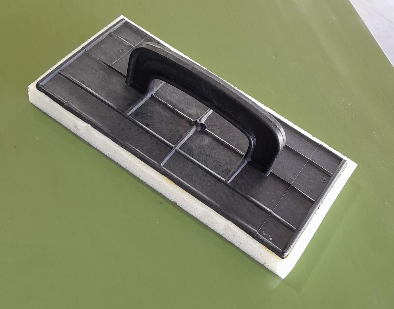 FRATACHO PLASTICO C/FIELTRO 25cm