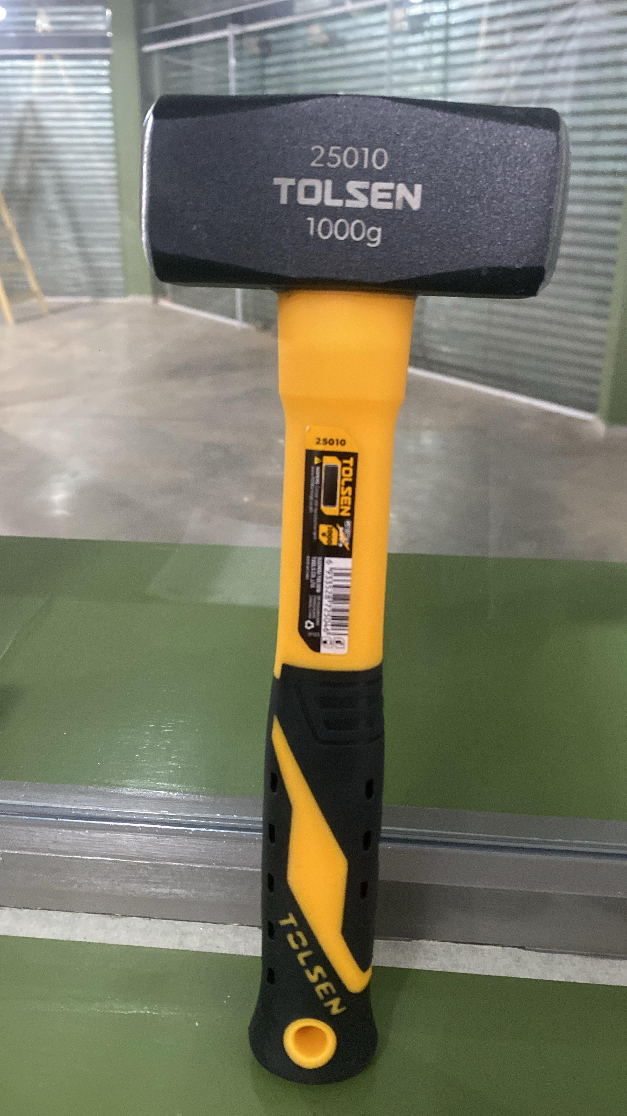 MAZA DE ACERO 1000G TOLSEN
