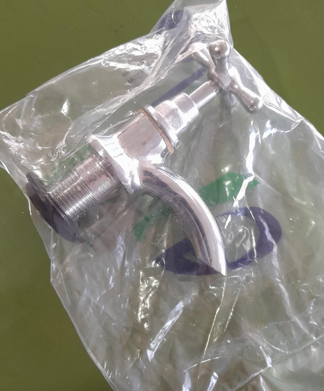 LLAVE PARA LAVATORIO P/CURVO CROMO