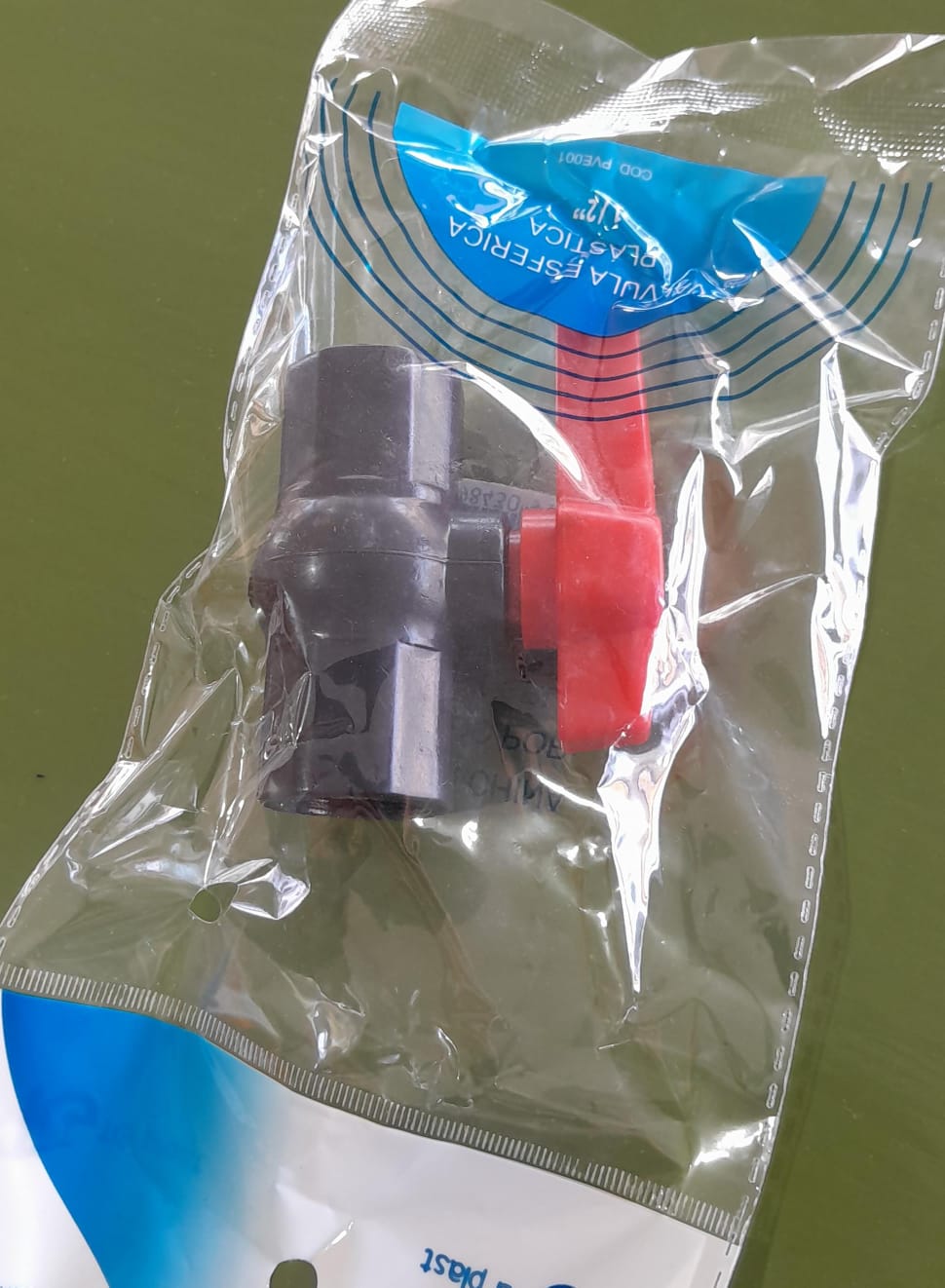 VALVULA PASO ESFERICA COMP. PVC ECO. 13mm