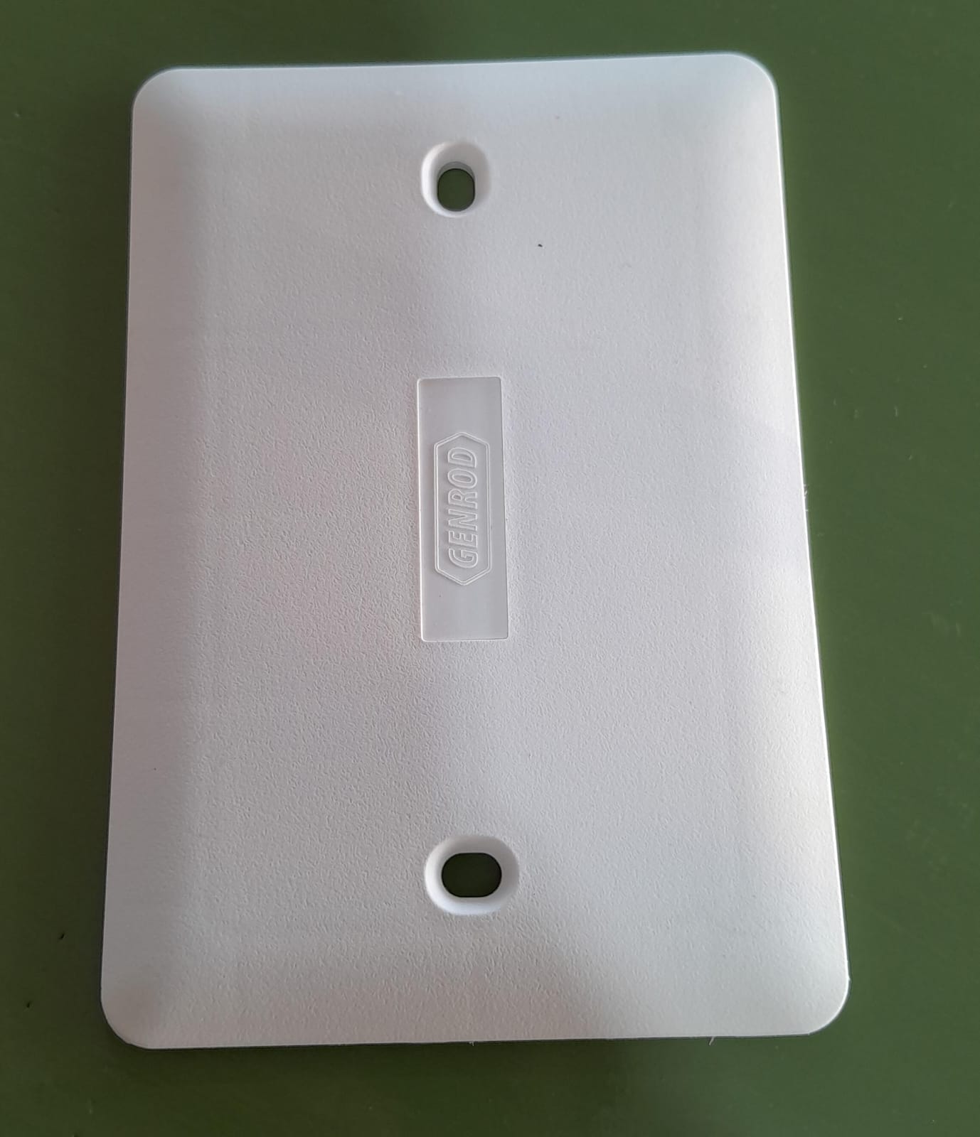 TAPA BLANCA CIEGA JELUZ