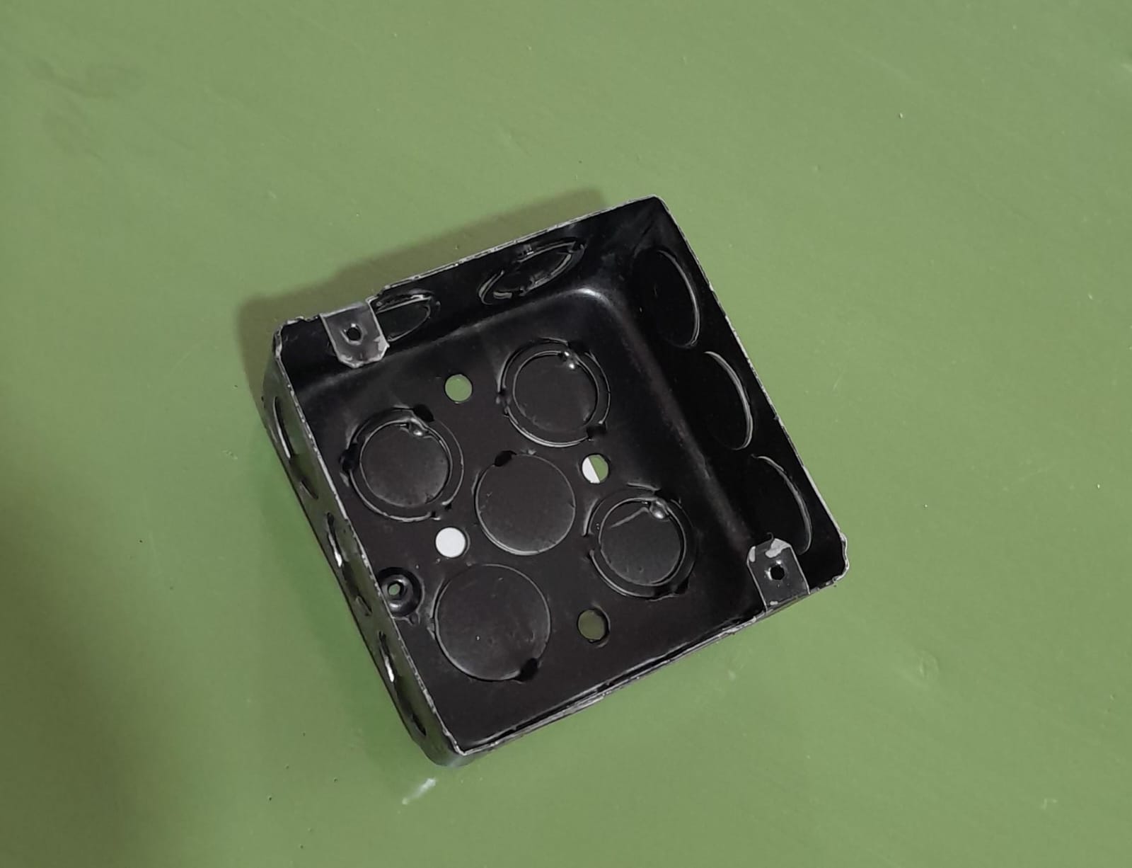 CAJA CUADRADA 10X10 CHAPA