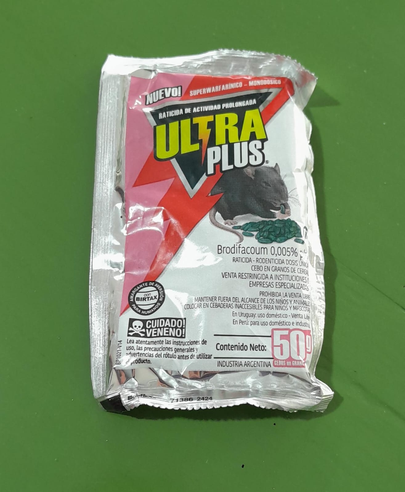 VENENO P/RATA ULTRA PLUS